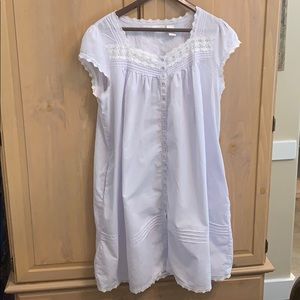 Eileen West Bathrobe